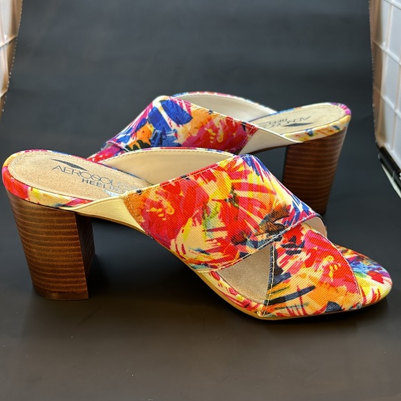 AEROSOLES Shoes - Size 8 Aerosoles Heelrest High Alert heels